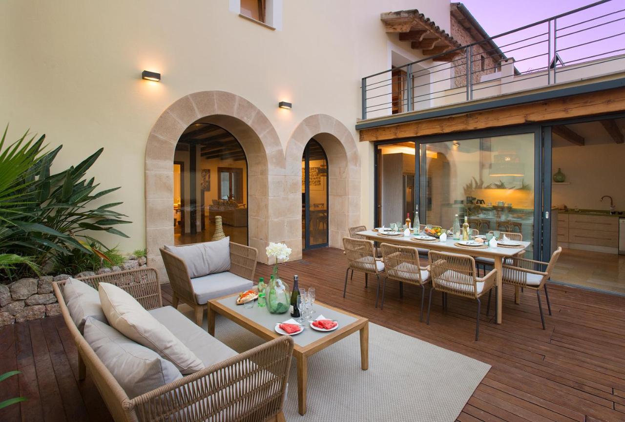 Owl Booking Villa Alvarez - Luxury Retreat In The Old Town Pollenca Exterior photo